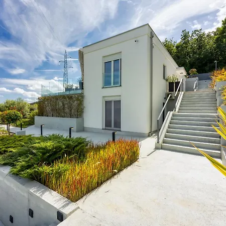 New In 2024 Lina Villa *