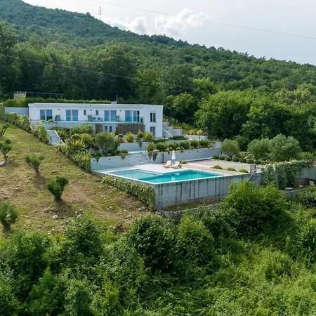 New In 2024 Lina Opatija