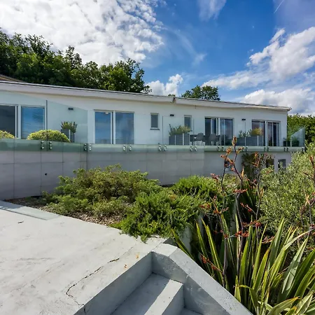 New In 2024 Lina Villa *